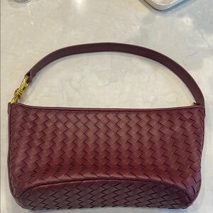 Elegant Red Woven Faux Leather Shoulder Bag